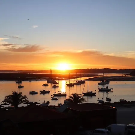 M&l House Apartamento *